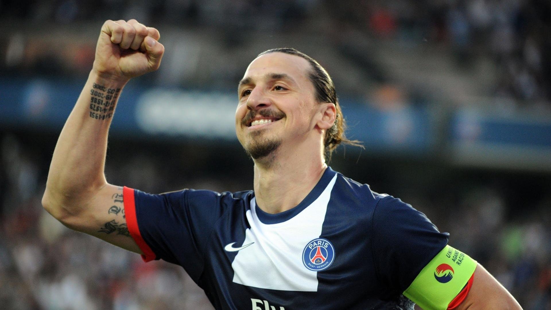 恩多比·恩乔：南非队的一名出色战术大师，创造了无数进攻机会